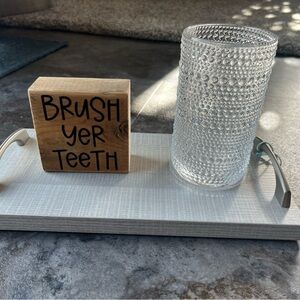 Bathroom set; toothbrush holder